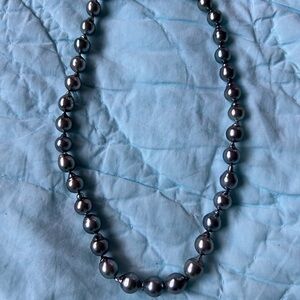 Lustrous Baroque South Seas Tahitian Black Pearl Necklace. 8-11mm. 16 inches